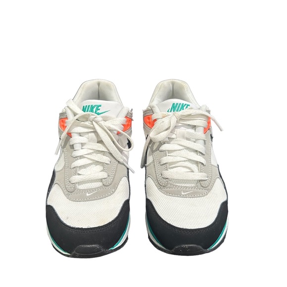 Nike Air Force 1, size 7.5,great condition,lightly worn. - Picture 2 of 5